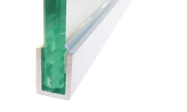 Уплотнитель прозрачный для П-образного алюминиевого профиля t756 (елочка) t755 купить в Омске