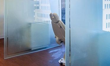 Стеклянные перегородки - вариант 6 купить в Омске