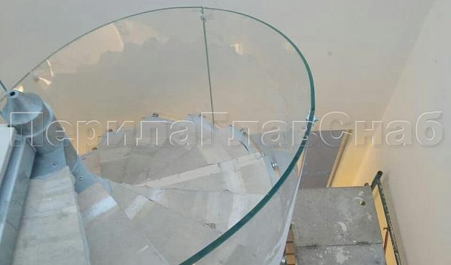 Гнутое стекло в Омске. Готовые проекты ПерилаГлавСнаб